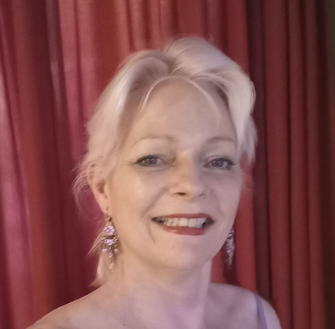 Nicole Prins Nicole Prins